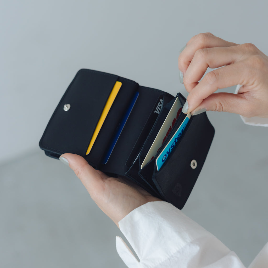 くらすこと ほどよい二つ折り財布