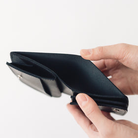 くらすこと ほどよい二つ折り財布