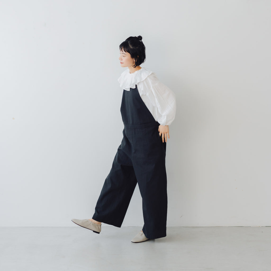 くらすこと すっきりまとまるブラックサロペット