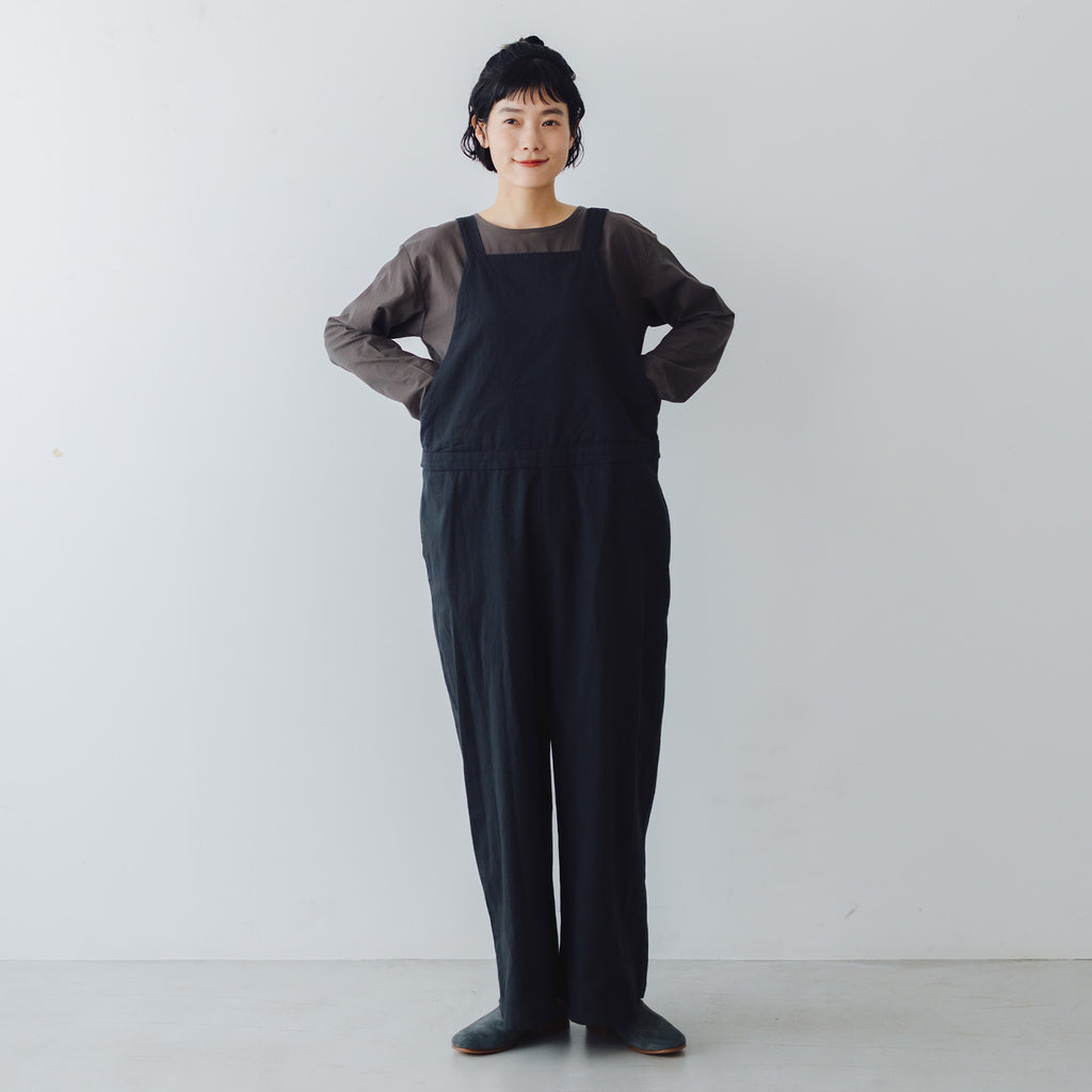 くらすこと すっきりまとまるブラックサロペット