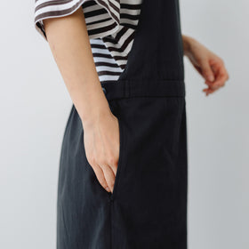 くらすこと すっきりまとまるブラックサロペット