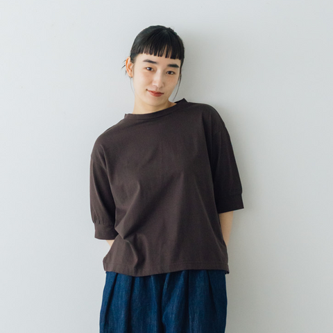 心地よく暮らしに寄り添う洋服|リネン・コットンのシャツ・ワンピース 心地よく暮らしに寄り添う洋服|リネン・コットンのシャツ・ワンピース