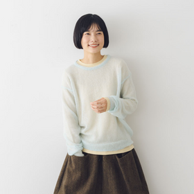 パウダーブルー