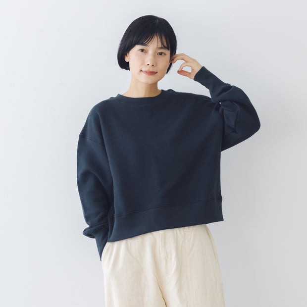 くらすこと ＋to バランス上手な、大人の定番スウェット