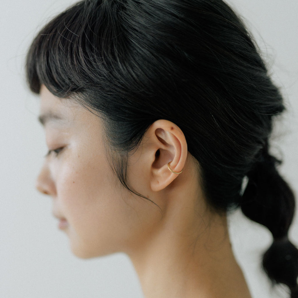 くらすこと 組み合わせて楽しむ、基本のイヤーカフ