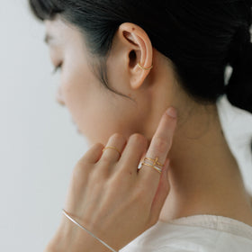 くらすこと 組み合わせて楽しむ、基本のイヤーカフ