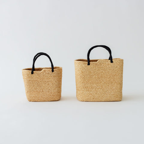 AMPIANA Marche bag Handle Color Black