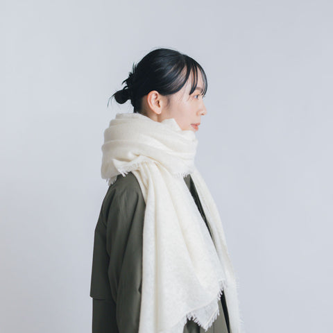 odnu CASHMERE FELTED STOLE