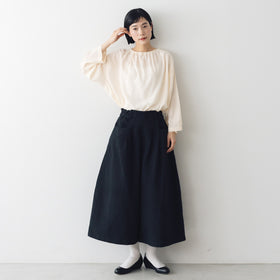 MAGALI ハイカウントコットンリネン コクーンパンツ