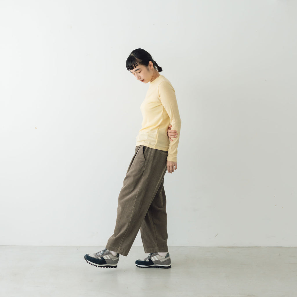 「くらすことの日常生活着」コーデュロイパンツ