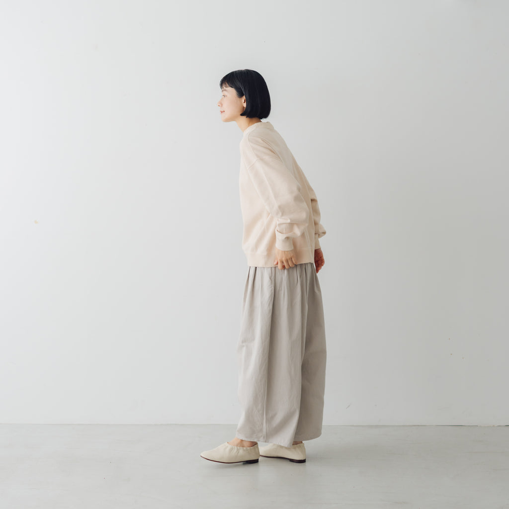 ROBE de PEAU サテンカミーユタックパンツ