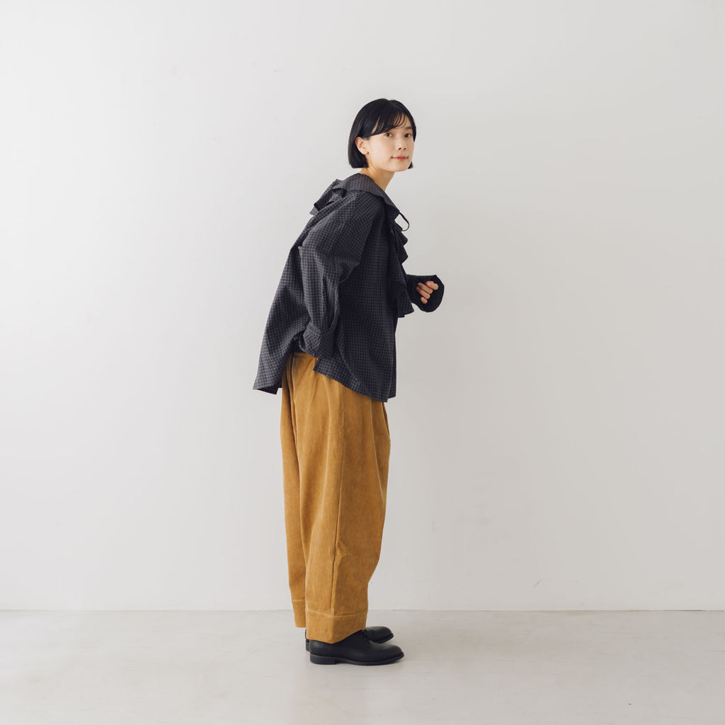 ROBE de PEAU 2wayフリルカラーブラウス