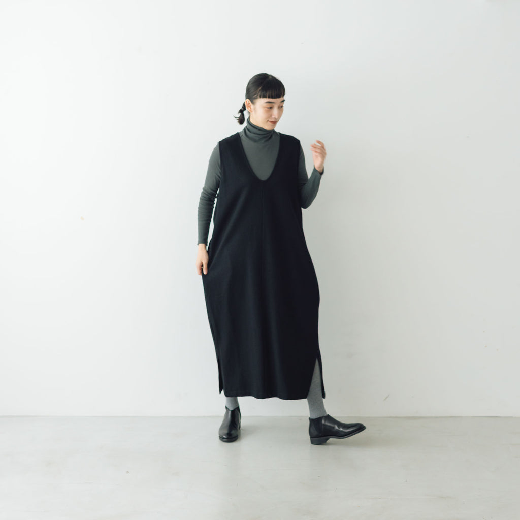 UNIVERSAL TISSU ウール圧縮 ジャンパードレス