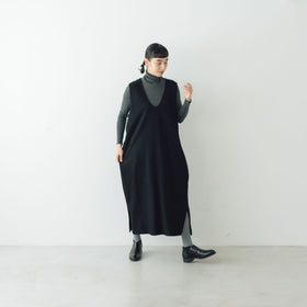 UNIVERSAL TISSU ウール圧縮 ジャンパードレス
