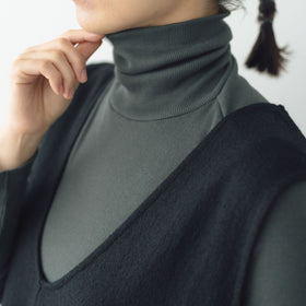 UNIVERSAL TISSU ウール圧縮 ジャンパードレス