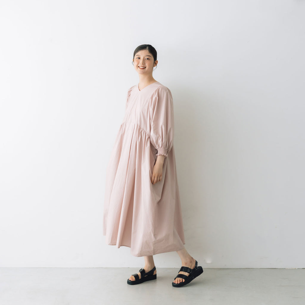 【美品】ユニヴァーサルティシュ/コットンタイプライターロングワンピース/ギャザー ユニヴァーサルティシュ／コットンタイプライターギャザーロング