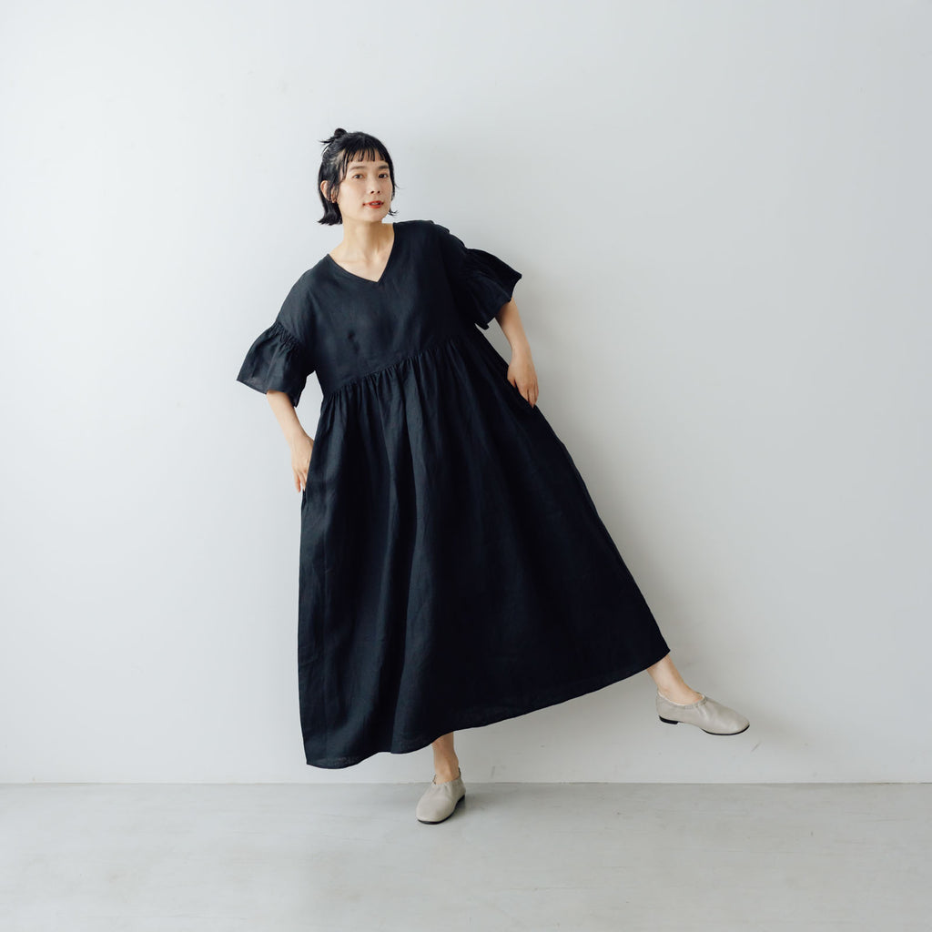 UNIVERSAL TISSU フレンチリネン フレアスリーブワンピース