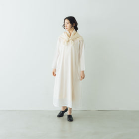 Yoli Cotton ramie scarf ベージュ［予約／6月中旬お届け予定］