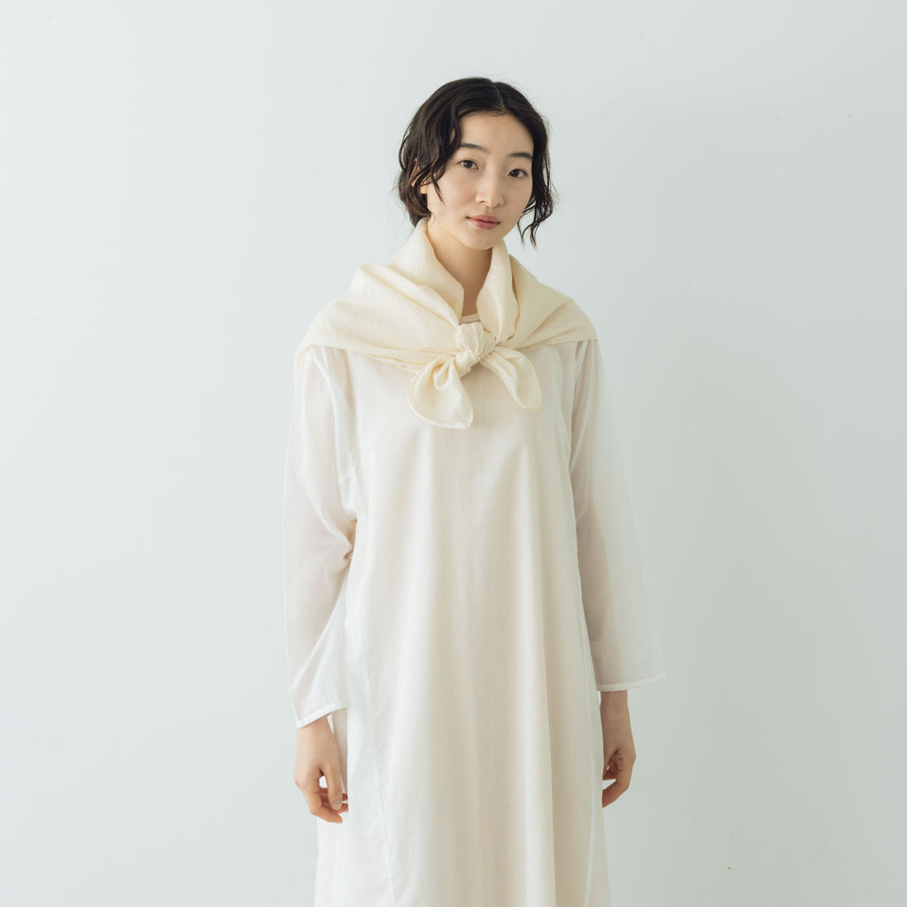 Yoli Cotton ramie scarf ベージュ［予約／6月中旬お届け予定］