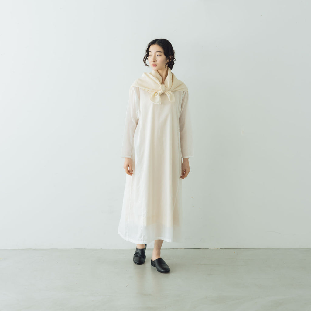 Yoli Cotton ramie scarf ベージュ［予約／6月中旬お届け予定］