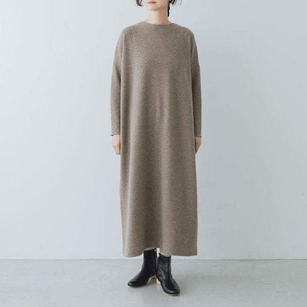 Yoli Long knit onepiece［予約／12月中旬お届け予定］