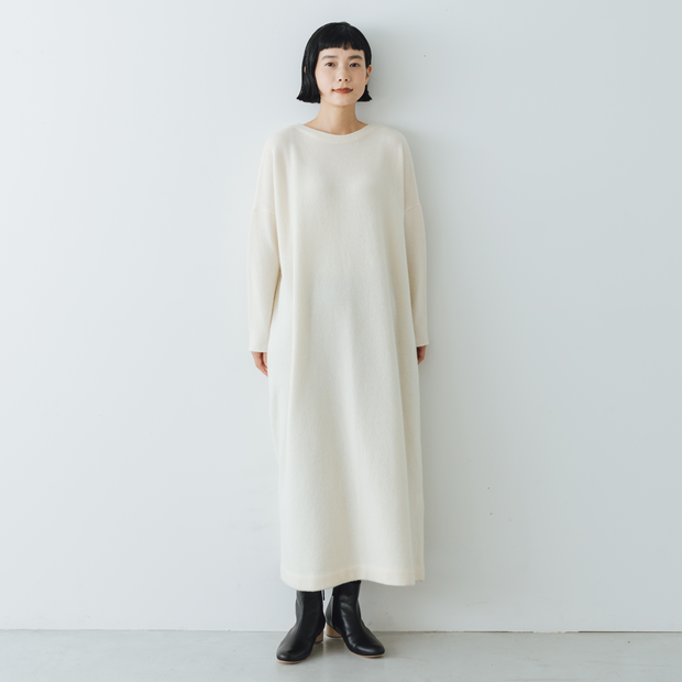 Yoli Long knit onepiece［予約／12月中旬お届け予定］