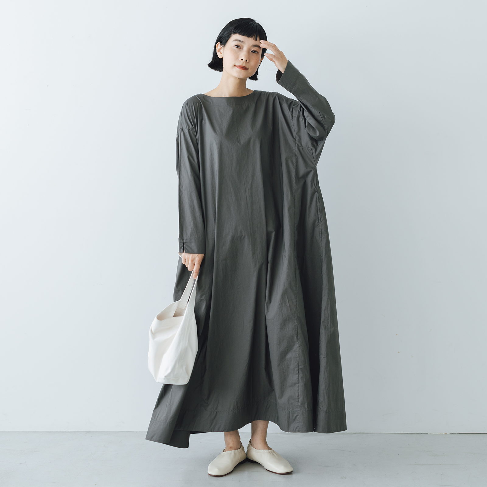 Yoli Boat neck onepiece［予約／12月上旬お届け予定］