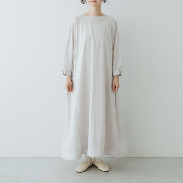 Yoli Boat neck onepiece［予約／12月上旬お届け予定］