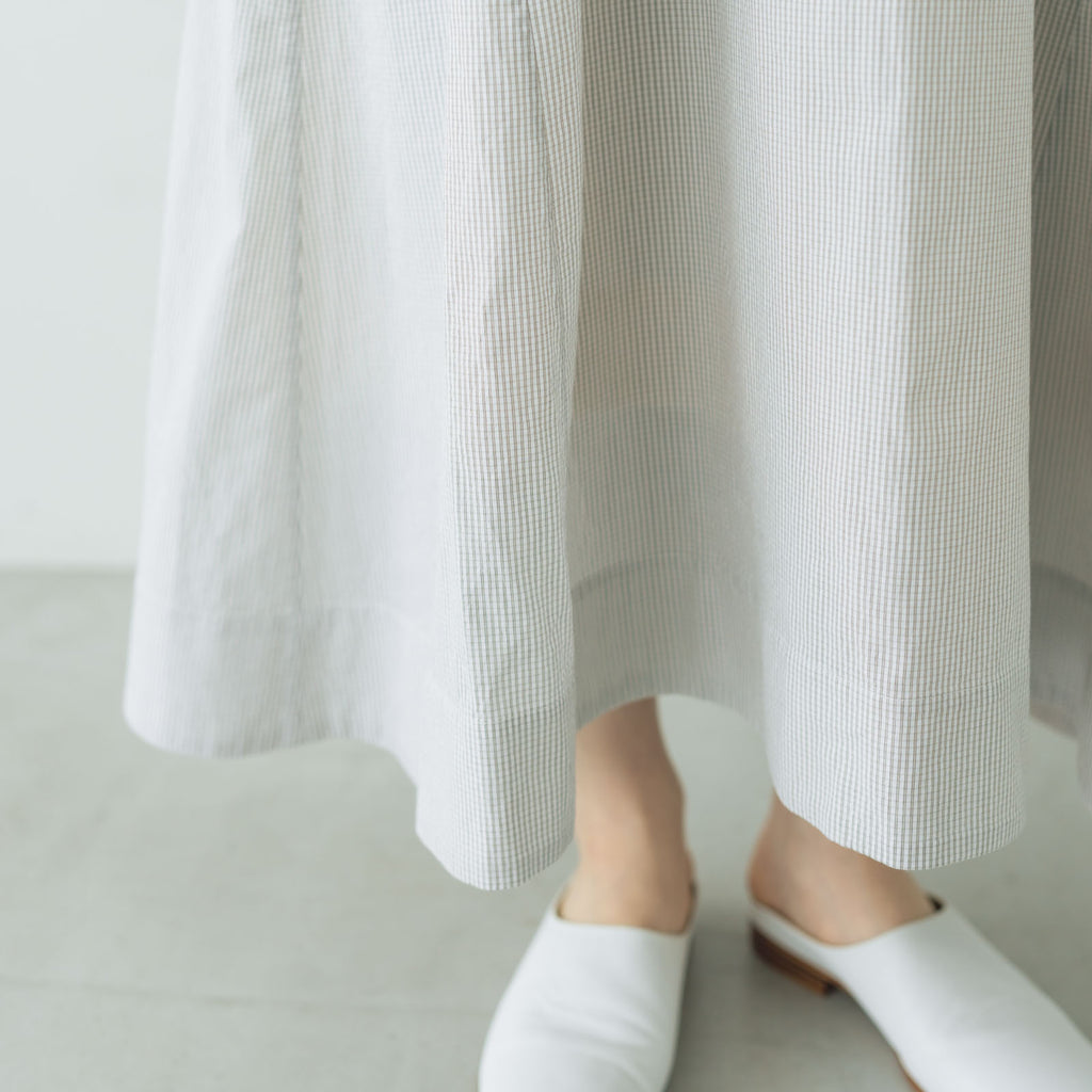 Yoli Check boatneck onepiece ベージュ［予約／7月中旬お届け予定］