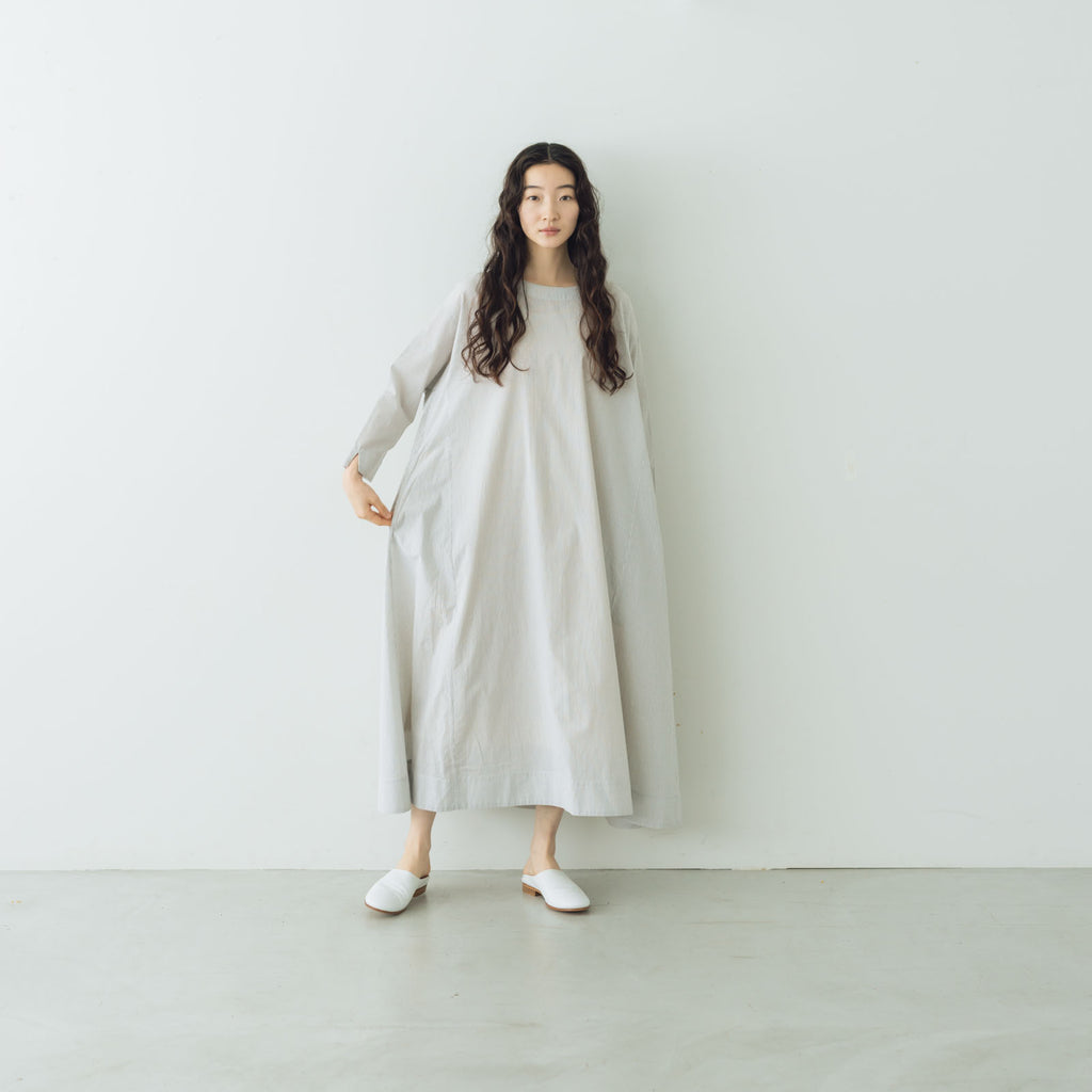 Yoli Check boatneck onepiece ベージュ［予約／7月中旬お届け予定］