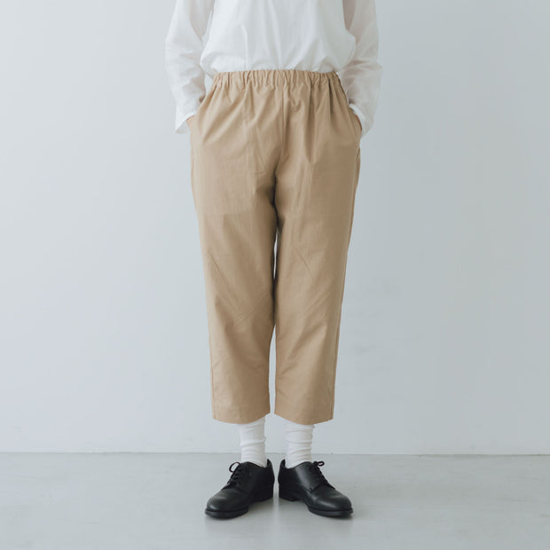 Yoli Cotton taperd pants（24AW）［予約／1月下旬お届け予定］