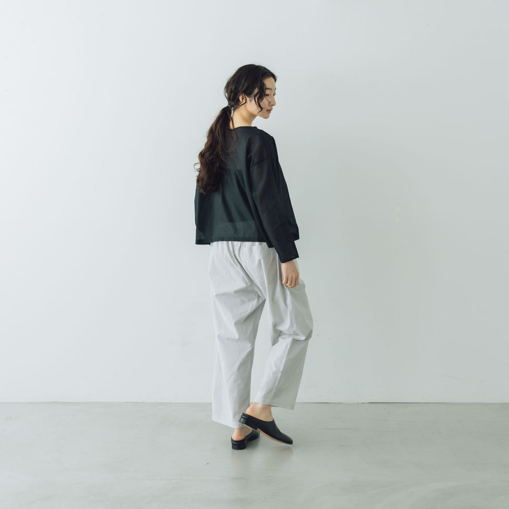 Yoli Simple wide blouse［予約／7月上旬お届け予定］