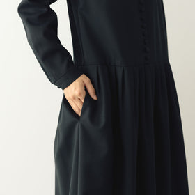 atelier naruse FORMAL クルミボタンワンピース