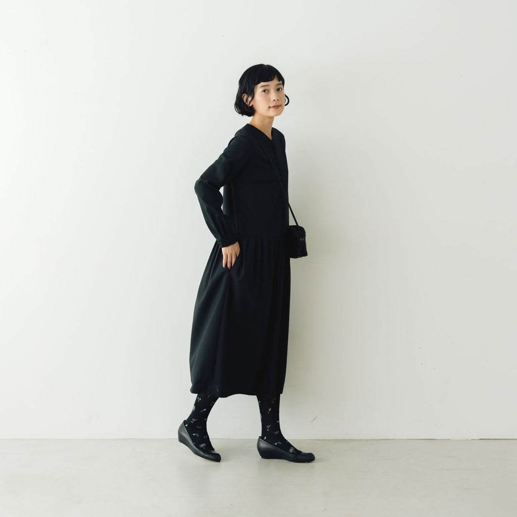 atelier naruse FORMAL クルミボタンワンピース