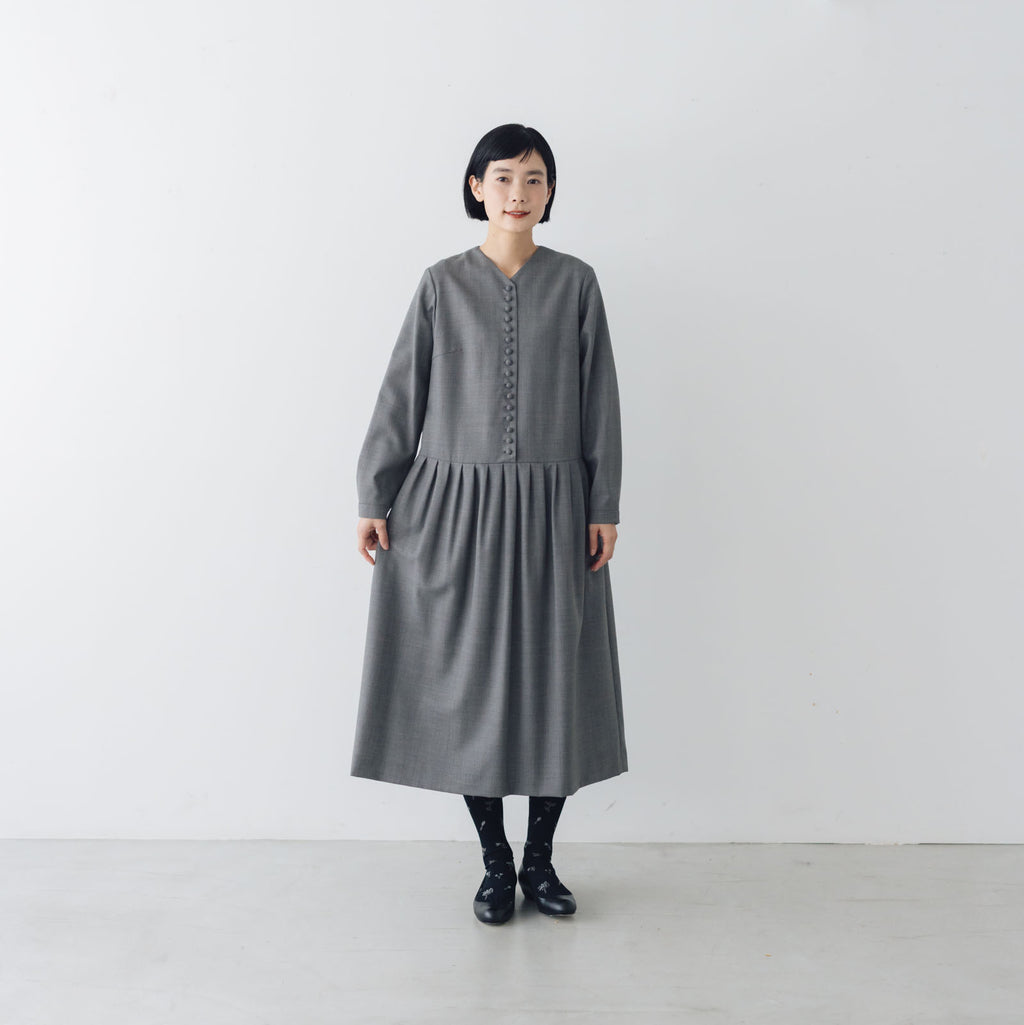 atelier naruse FORMAL クルミボタンワンピース