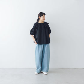 atelier naruse コットンデニム ワイドタックパンツ