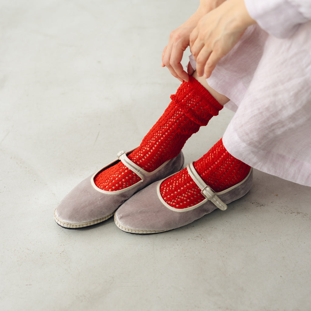 atelier naruse リネンストライプレースミドルソックス