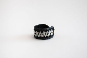 jitsu サーミブレスレット ブラック 3cm ｜くらすこと公式オンラインストア