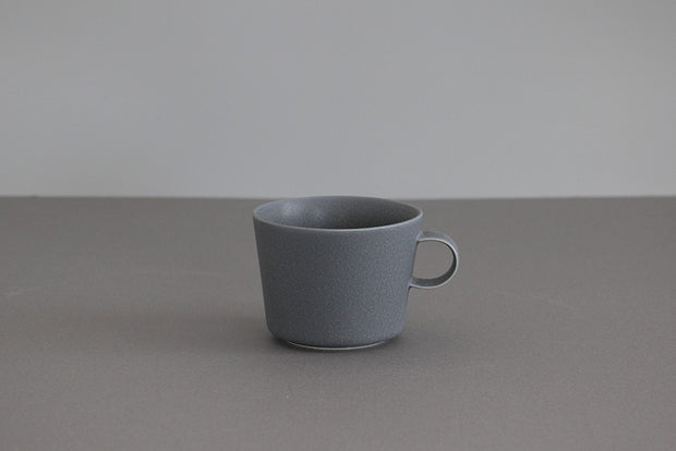 yumiko iihoshi porcelain unjour cup rainy gray