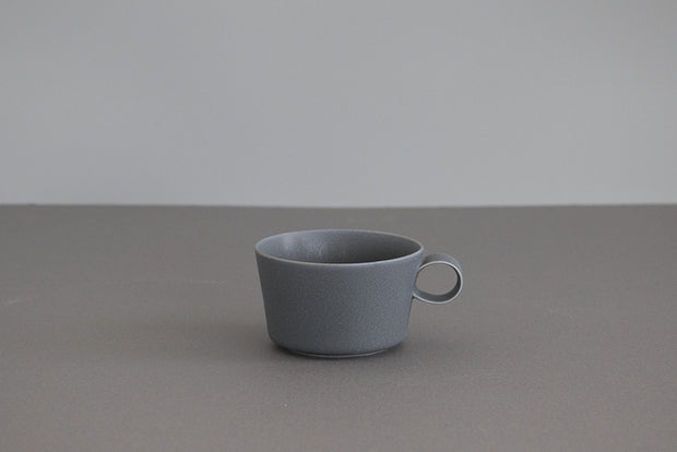 yumiko iihoshi porcelain unjour cup rainy gray