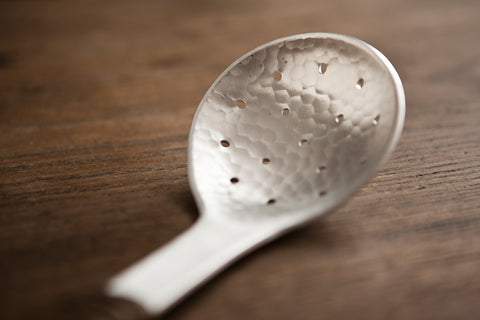 工房アイザワ アケビ巻の鎚目打お玉 穴あきお玉