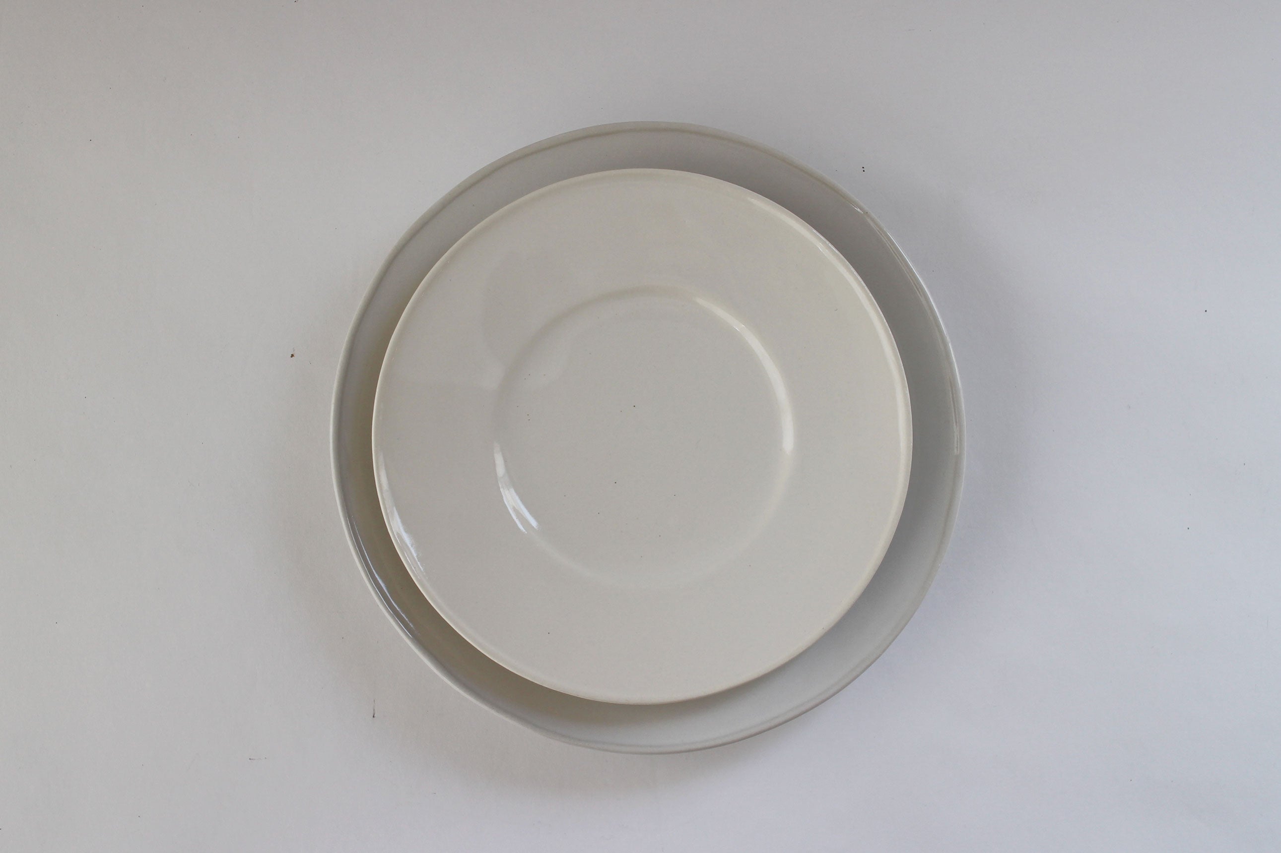 河合竜彦 白釉リム皿 28.5センチ - 食器